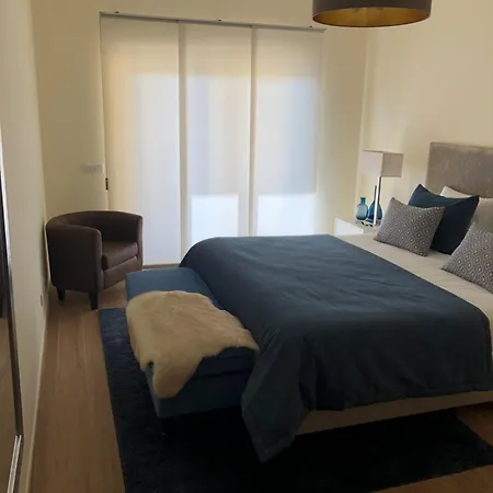 Marina Bleu Magnifique Standing Vue Piscine *