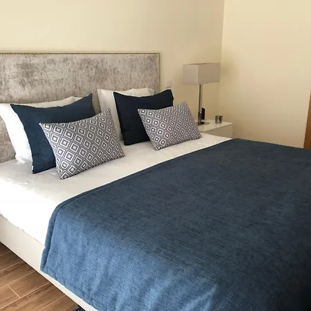 Marina Bleu Magnifique Standing Vue Piscine * Албуфейра