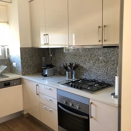 Marina Bleu Magnifique Standing Vue Piscine *