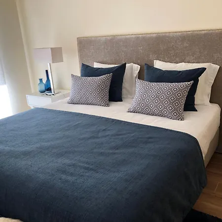 Апартаменты Marina Bleu Magnifique Standing Vue Piscine *